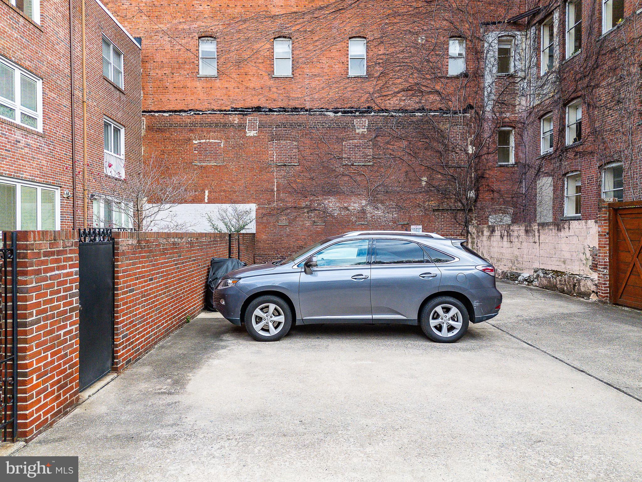 1730 Lombard St