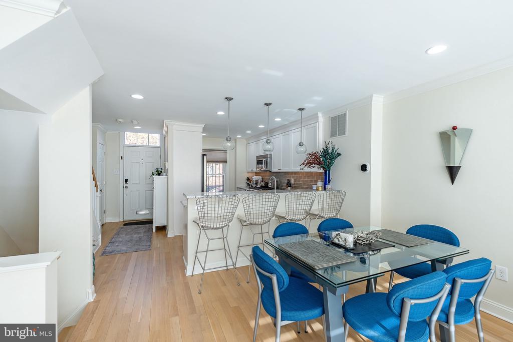 1730 Lombard St