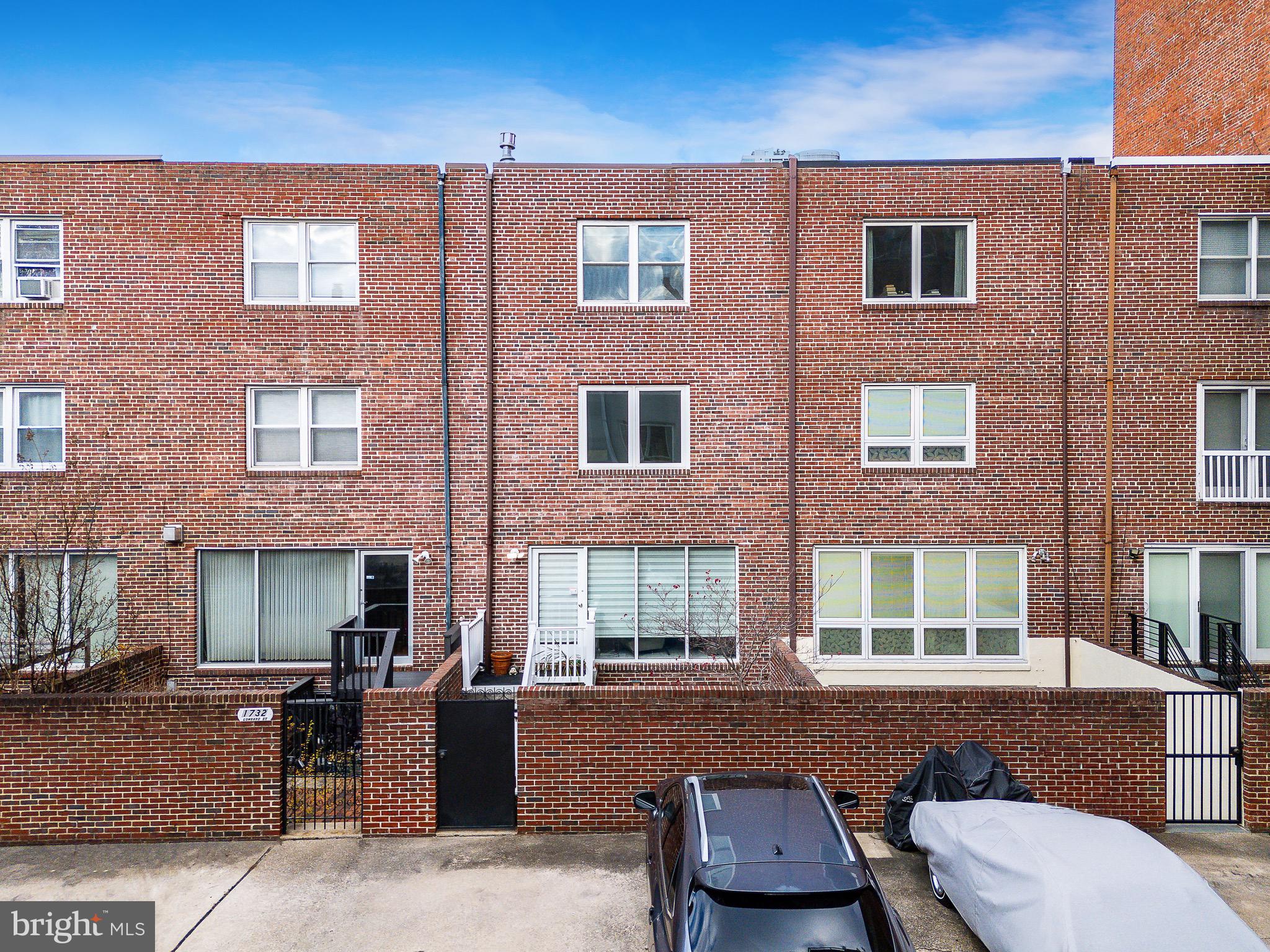 1730 Lombard St