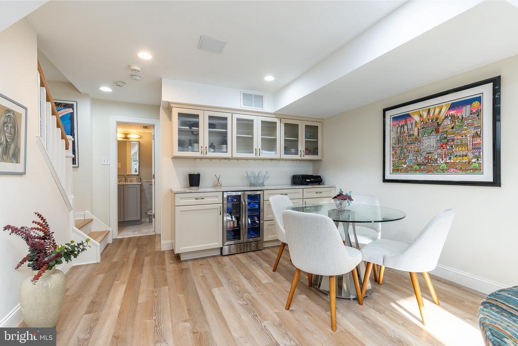 1730 Lombard St