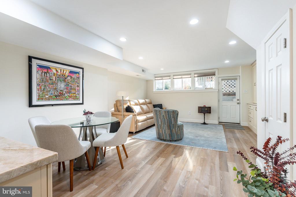 1730 Lombard St