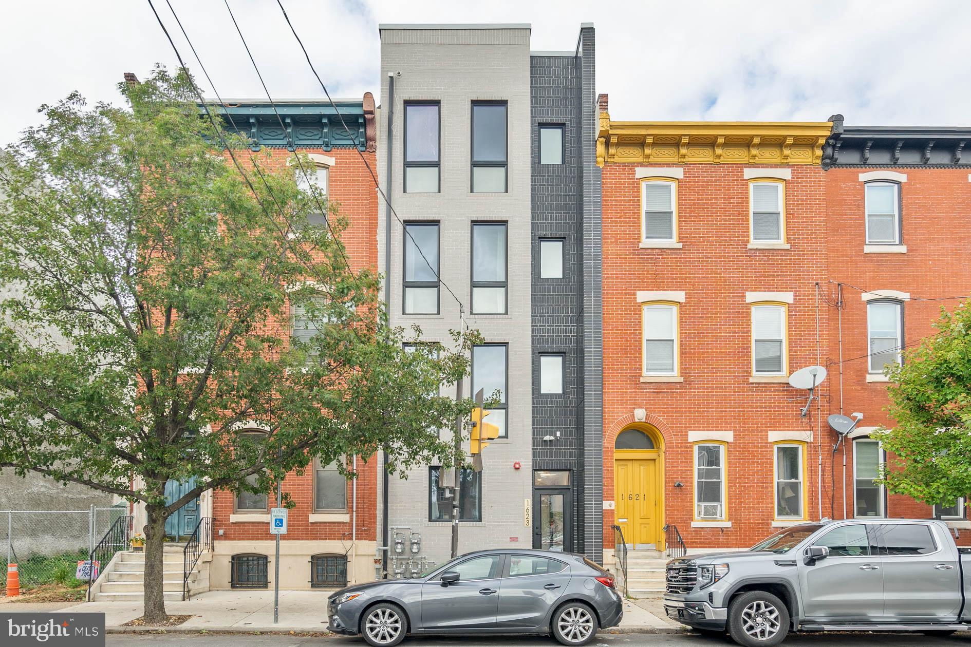 1623 Christian St #3