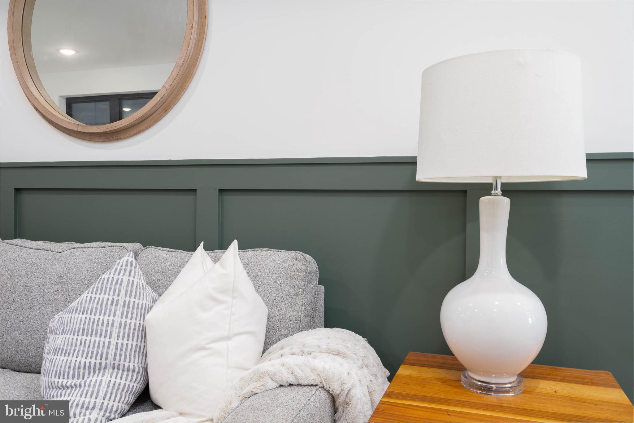 1623 Christian St #3