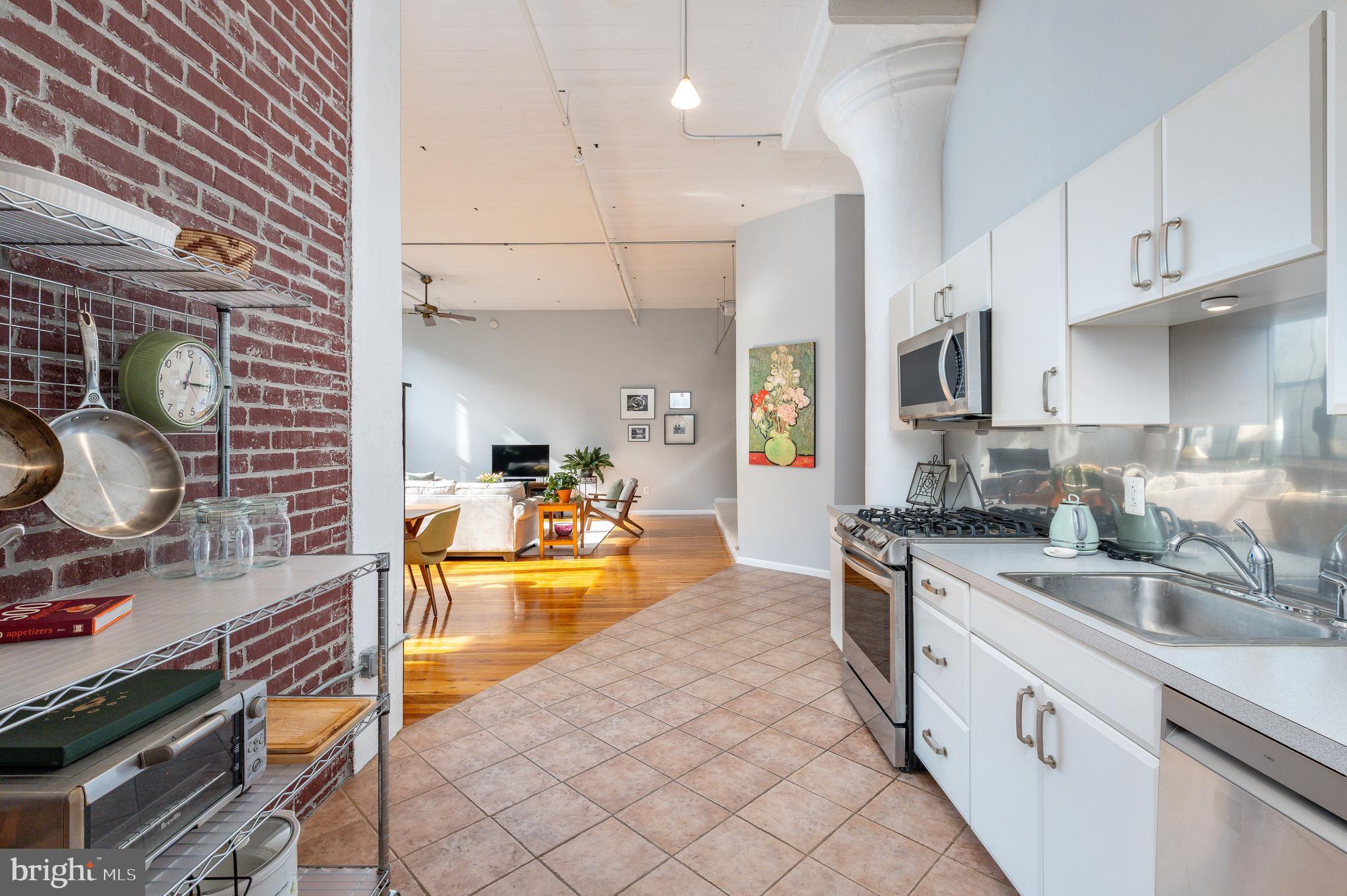 314-22 N 12th St #607