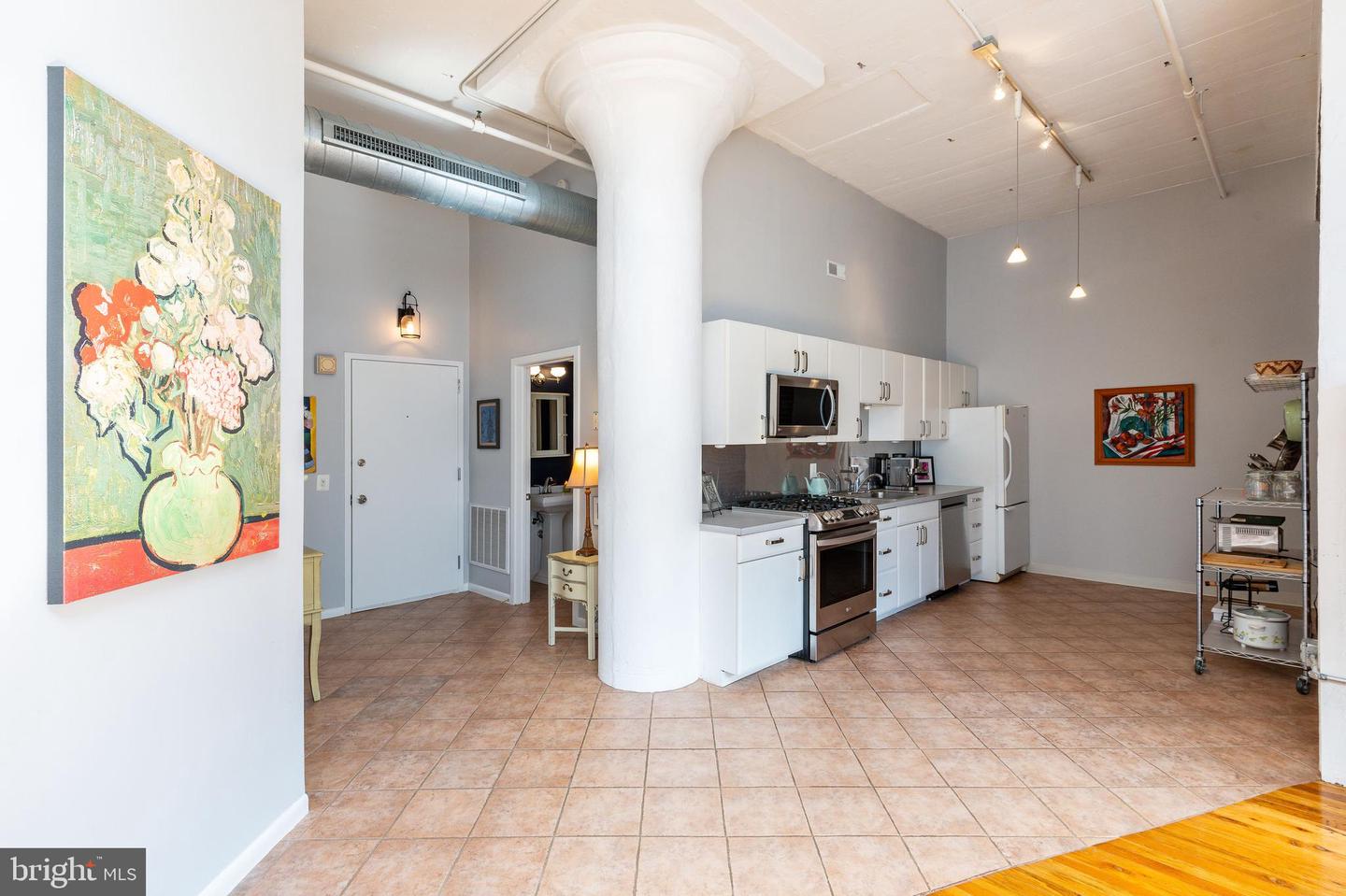 314-22 N 12th St #607