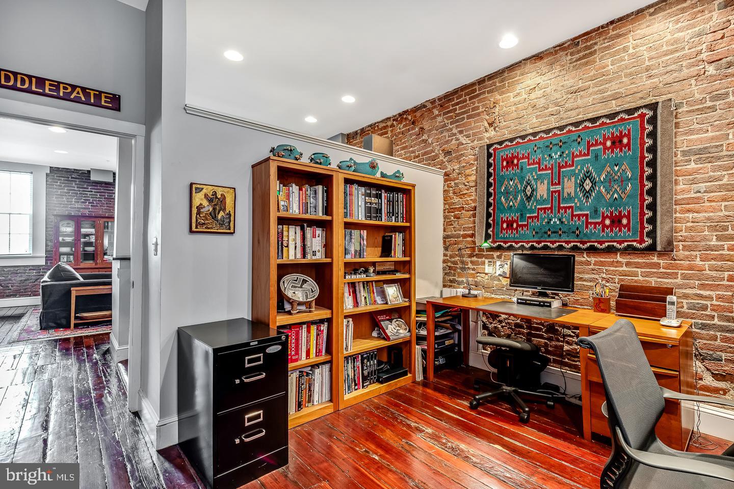 38 N Front St #3f