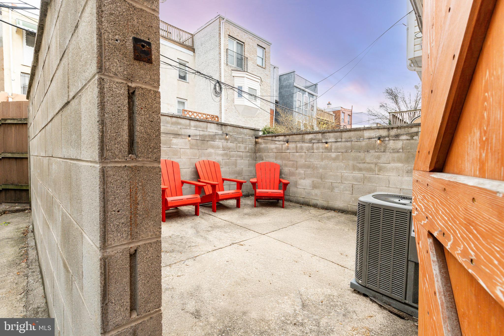 639 Kimball St