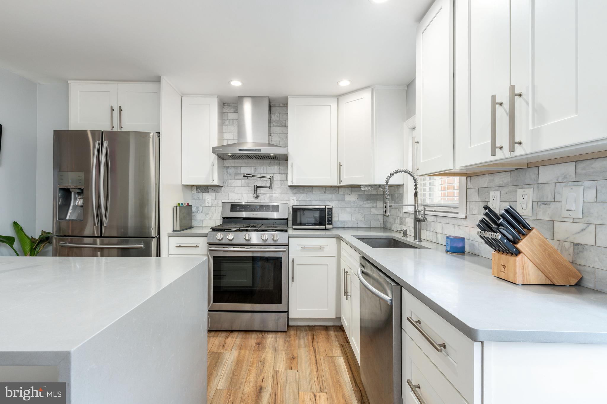 639 Kimball St