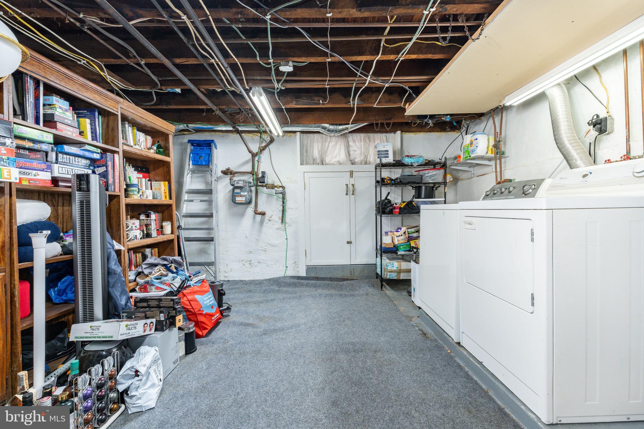 639 Kimball St