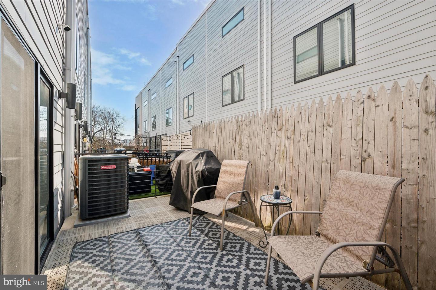 1512 N Hancock St