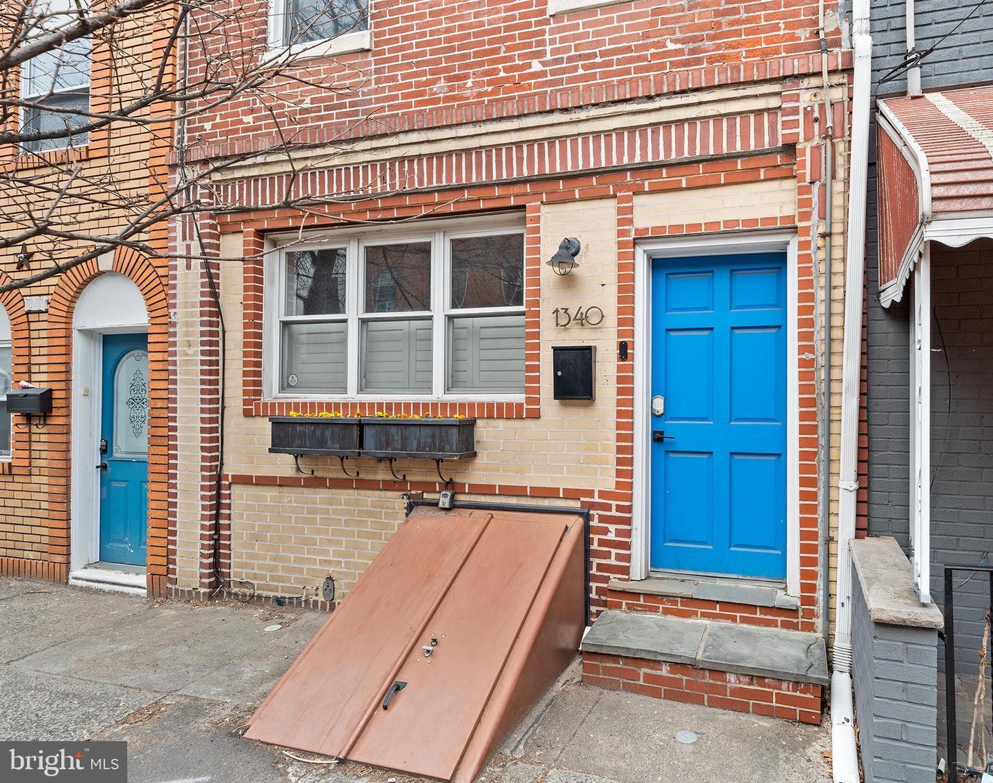 1340 E Passyunk Ave