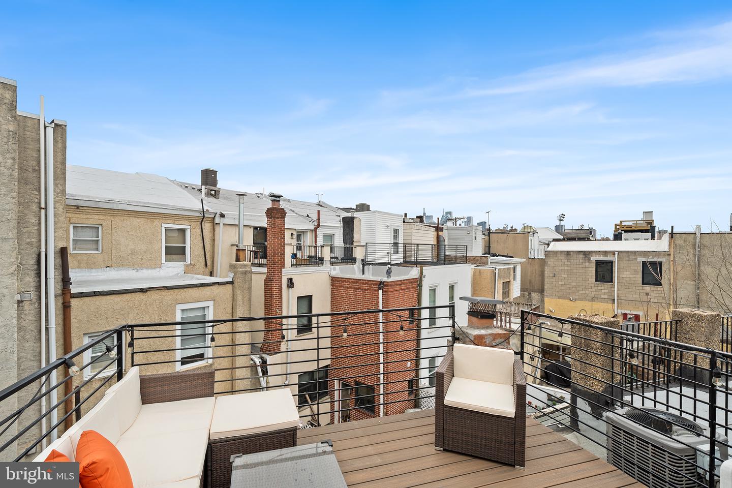 1340 E Passyunk Ave
