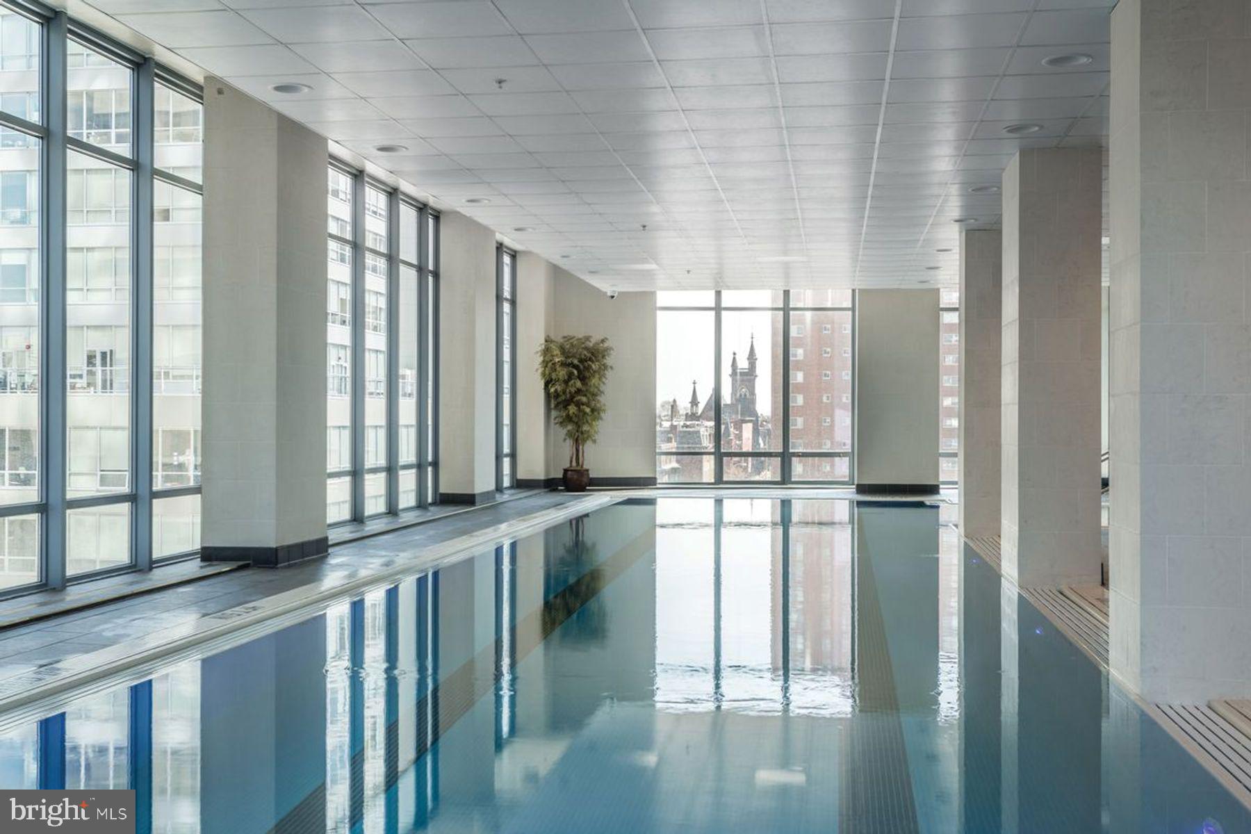 2101 MARKET ST #PH4304