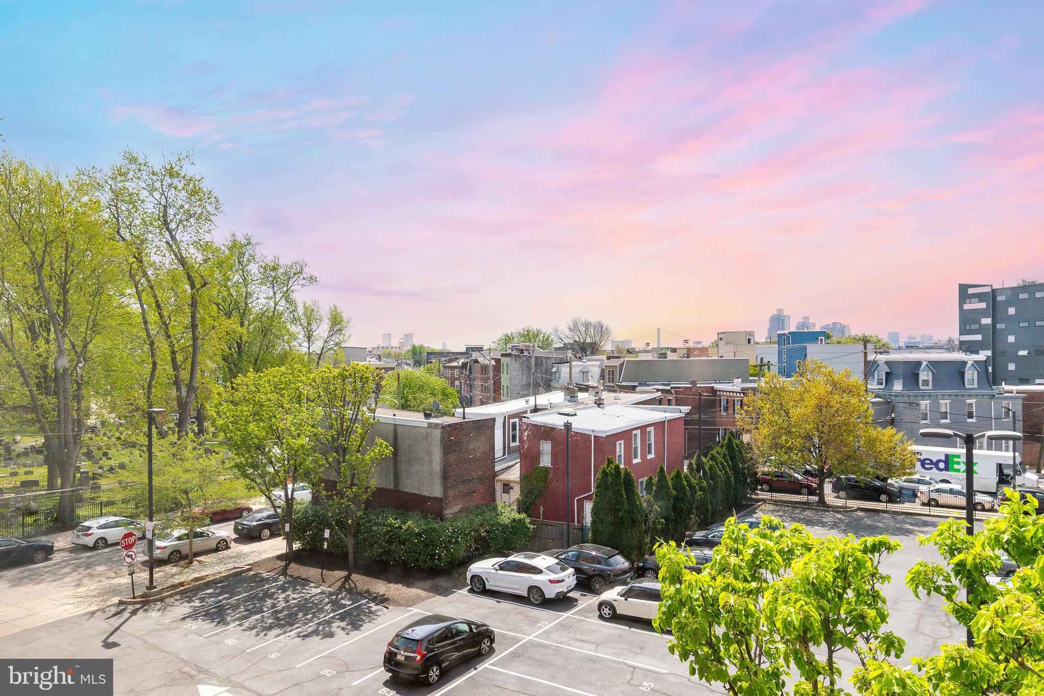 1714 Memphis St #313
