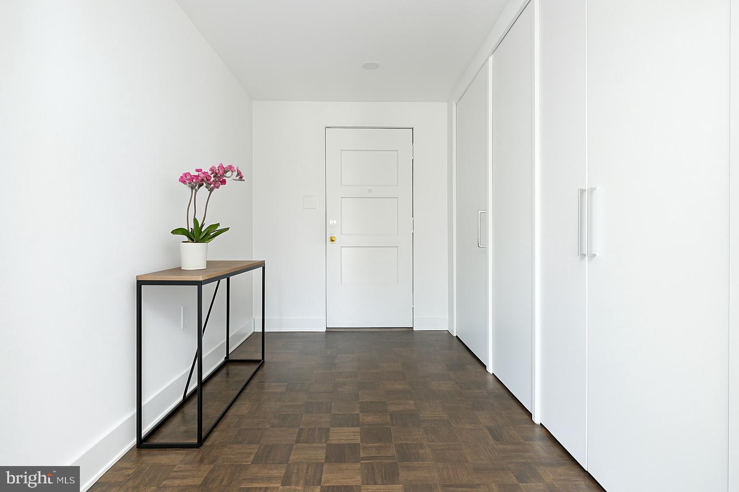 1830 Rittenhouse Sq #17b