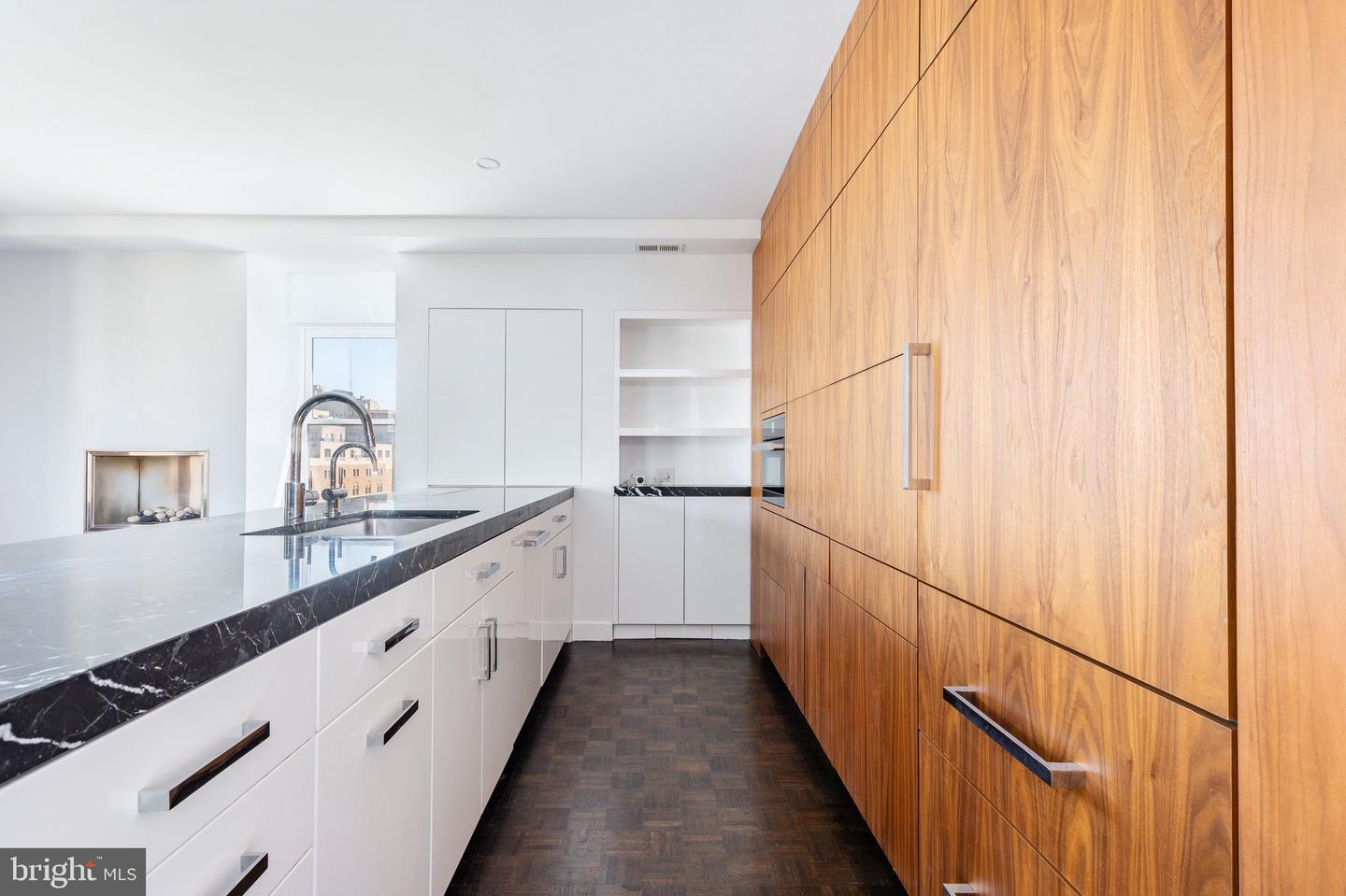 1830 Rittenhouse Sq #17b