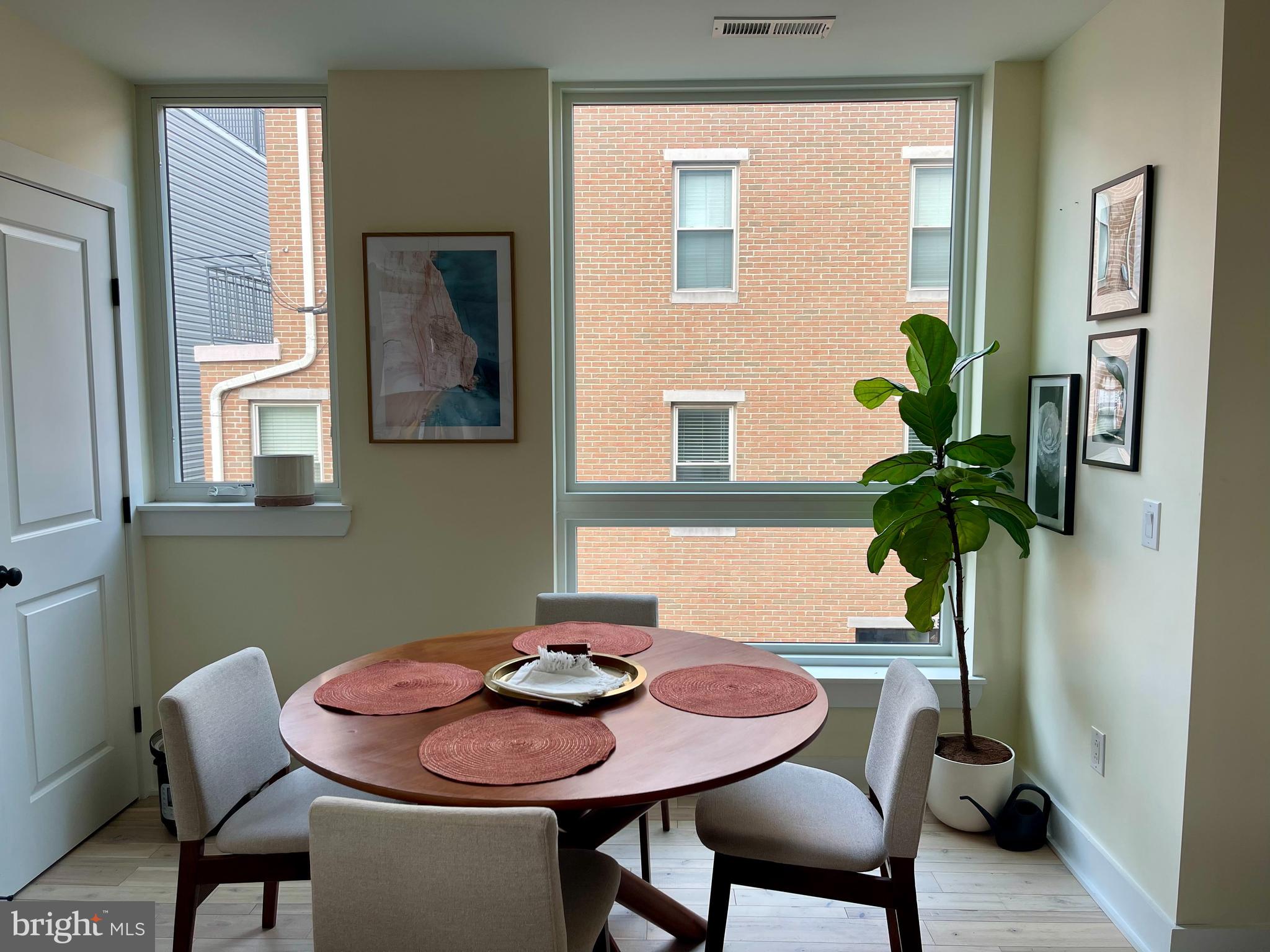 2547 GRAYS FERRY AVE #3