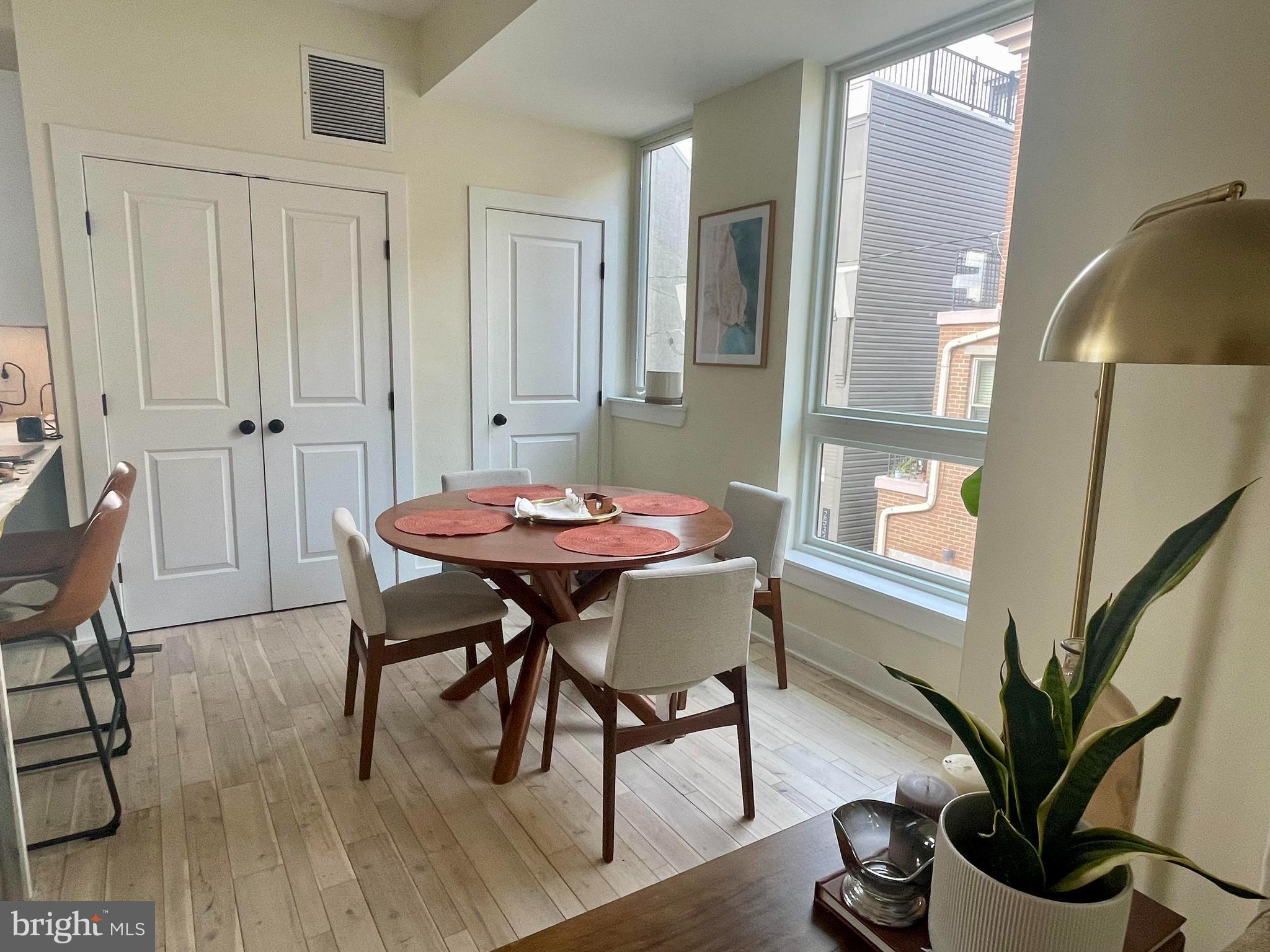 2547 GRAYS FERRY AVE #3