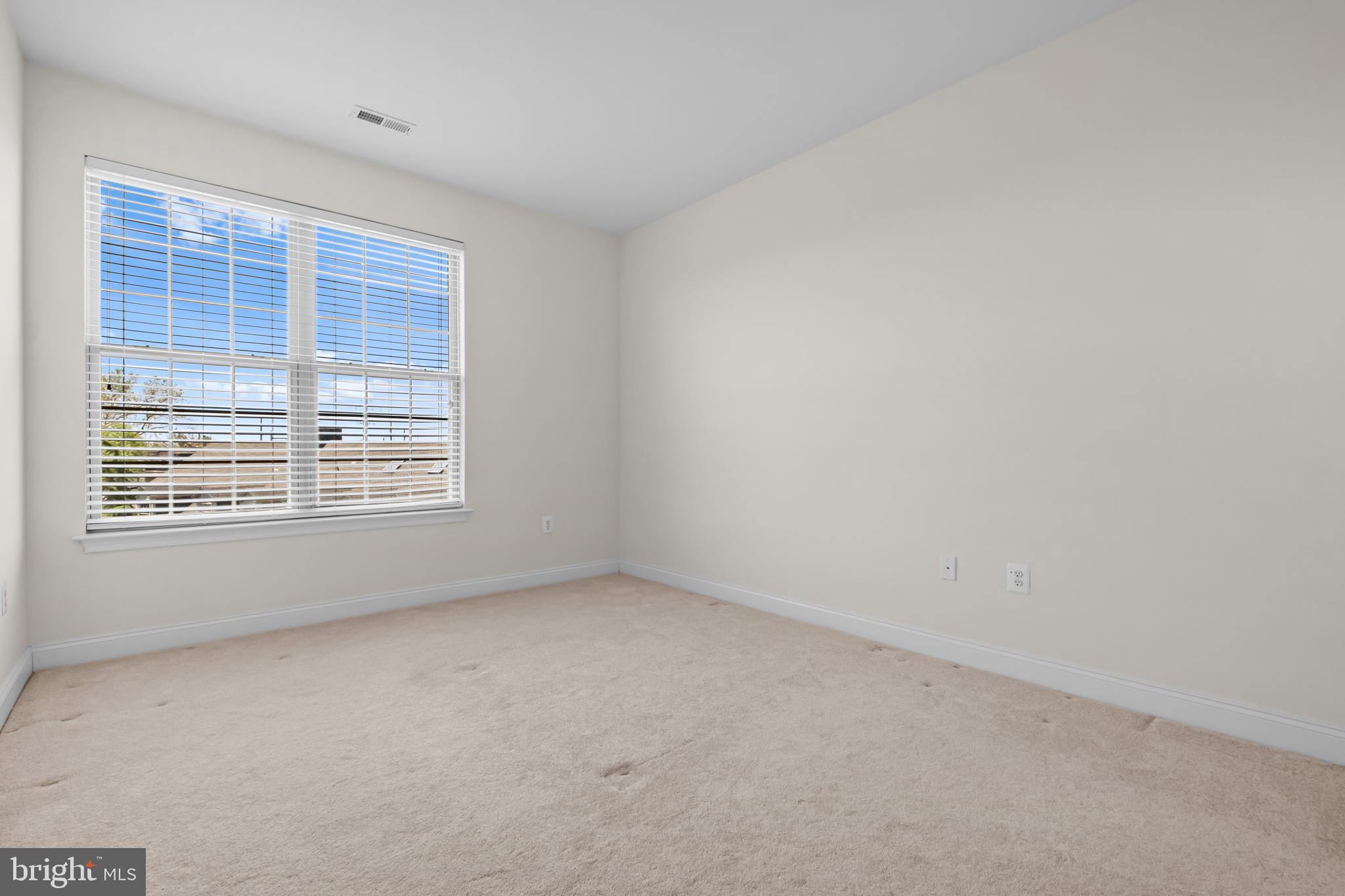 107 Surgeon Generals Ct