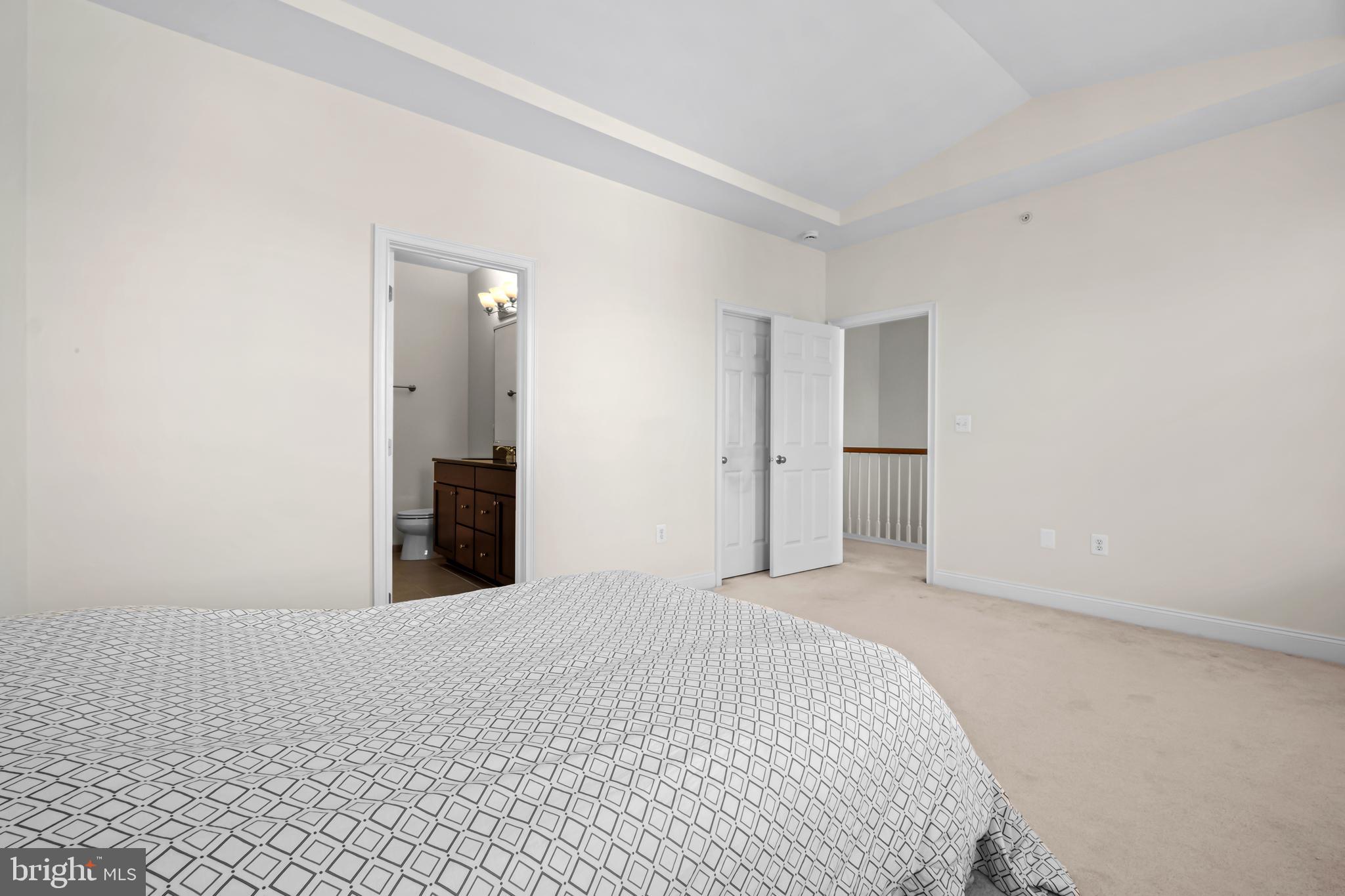 107 Surgeon Generals Ct