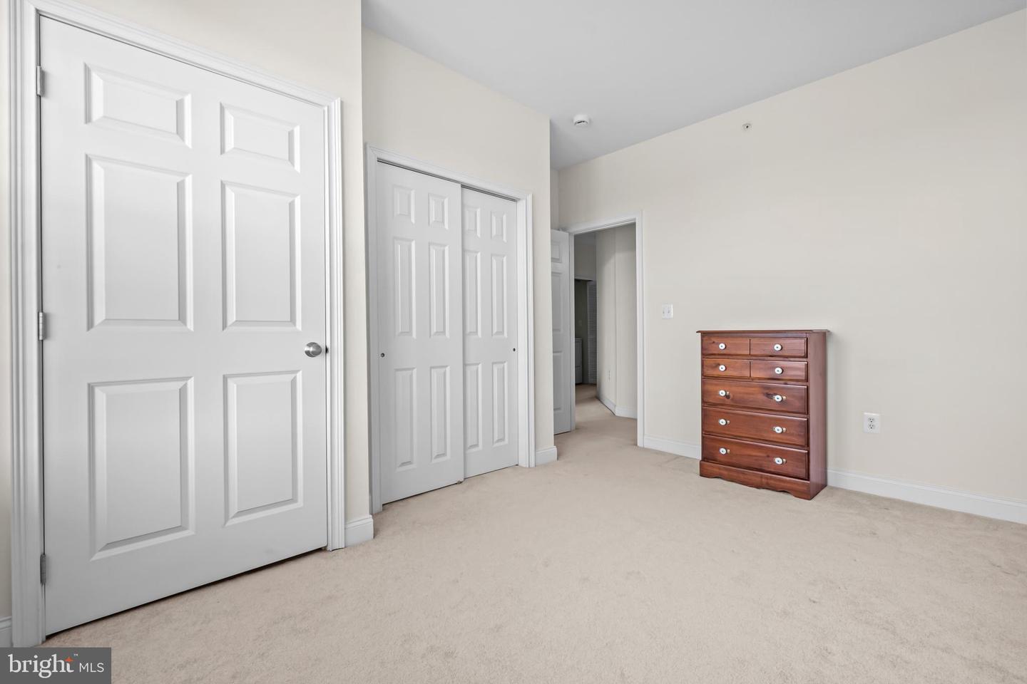 107 Surgeon Generals Ct