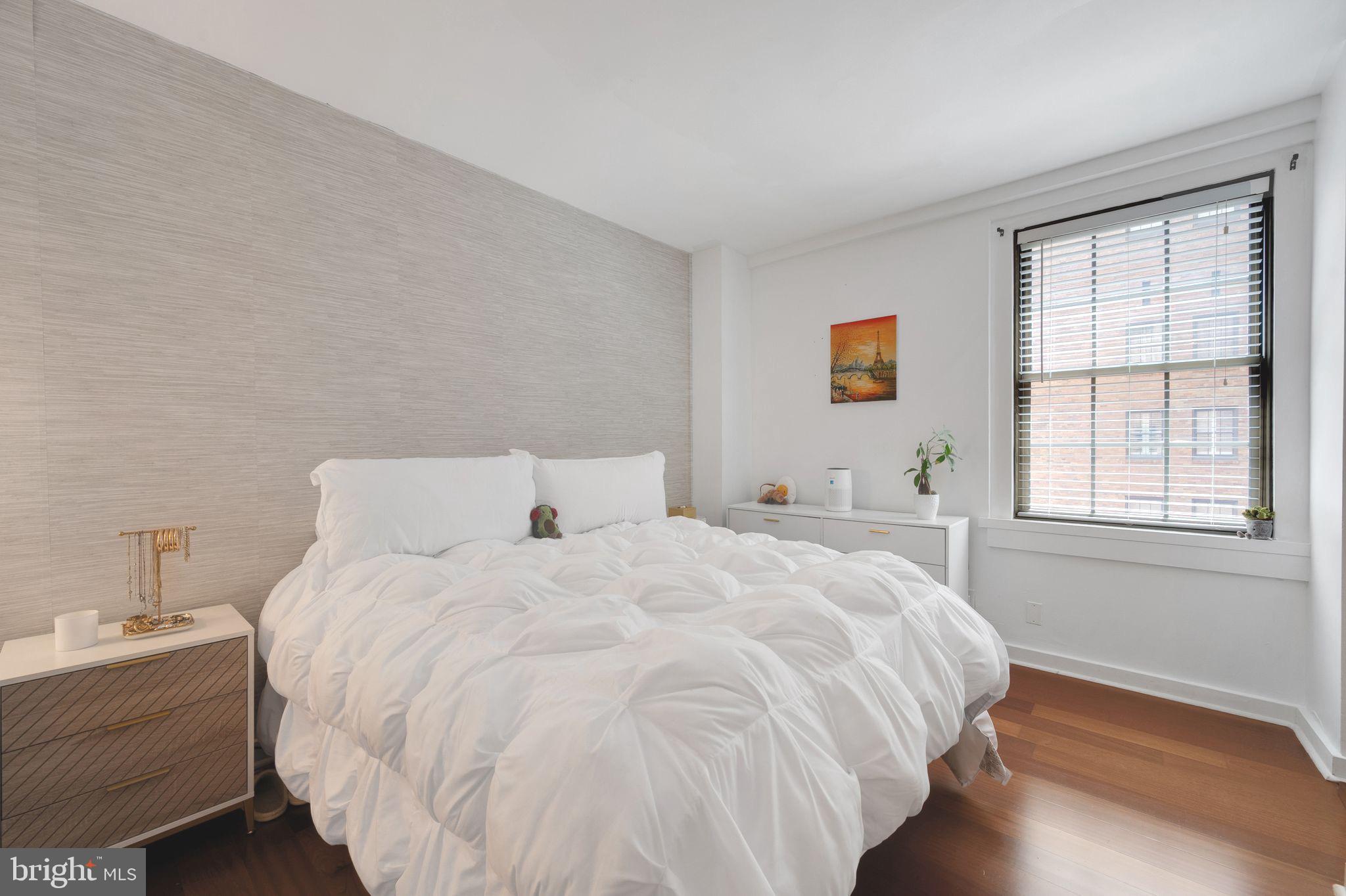 219 S 18TH STREET 29 1522