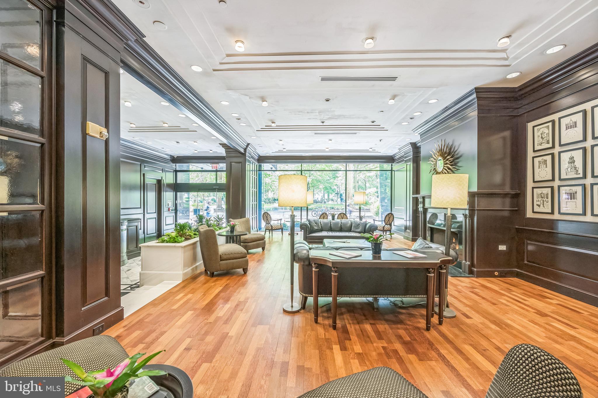 219 S 18TH STREET 29 1522