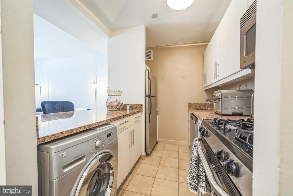 219 S 18TH STREET 29 1522
