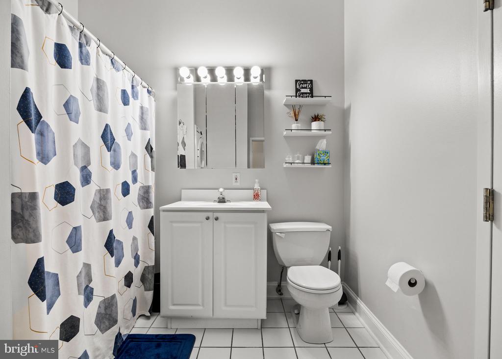 415 S 19TH STREET 3D