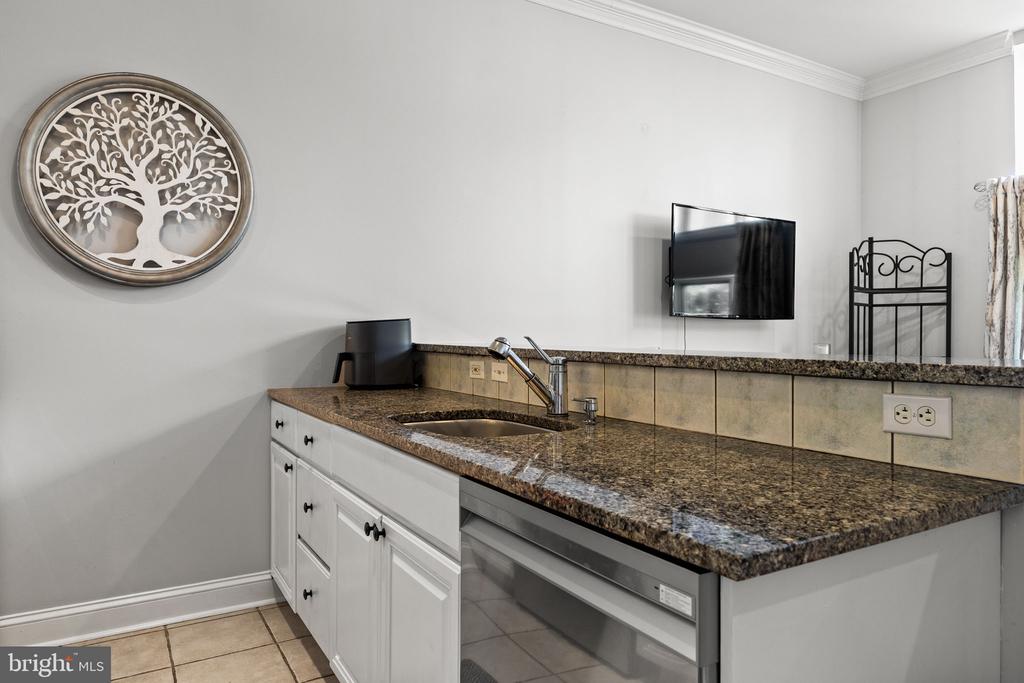 415 S 19TH STREET 3D