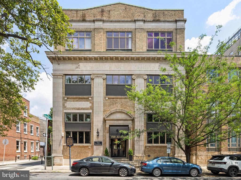 415 S 19TH STREET 3D