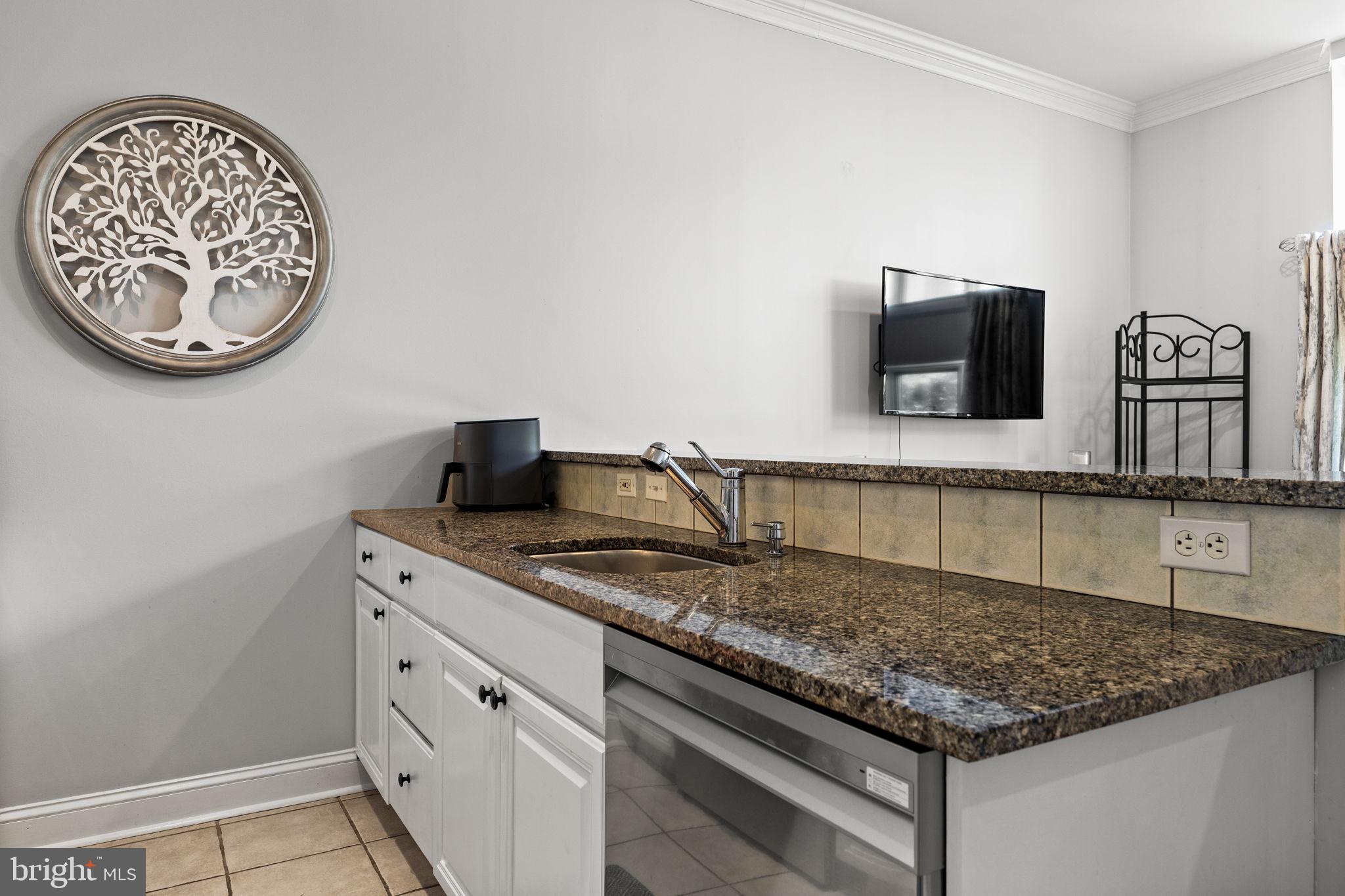 415 S 19TH STREET 3D