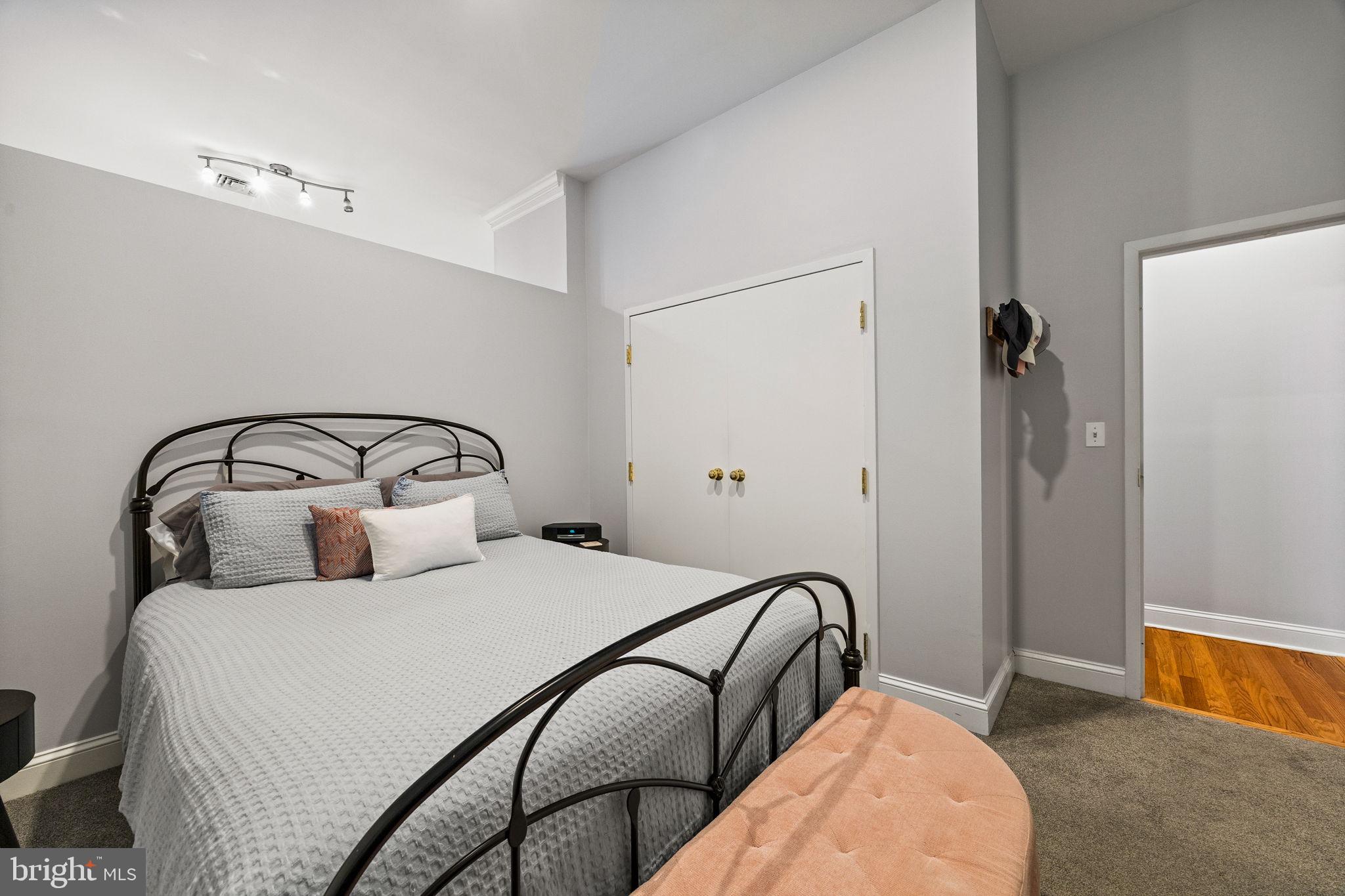 415 S 19TH STREET 3D