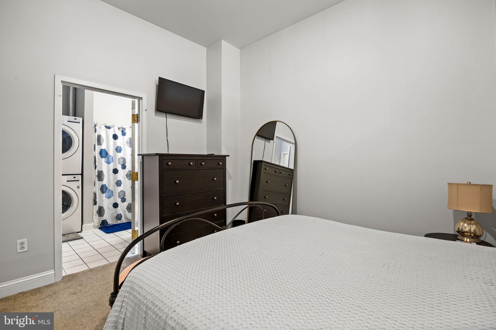 415 S 19TH STREET 3D