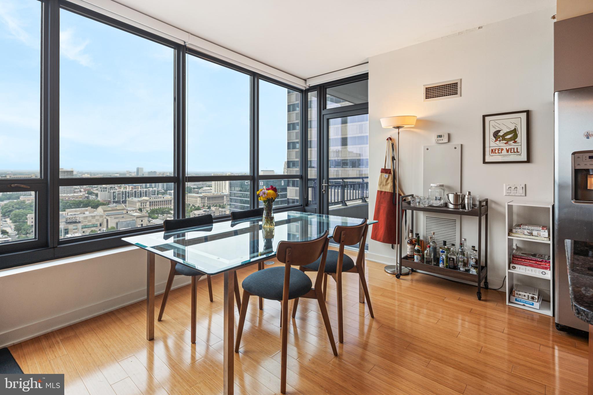 2101 Market St #2801