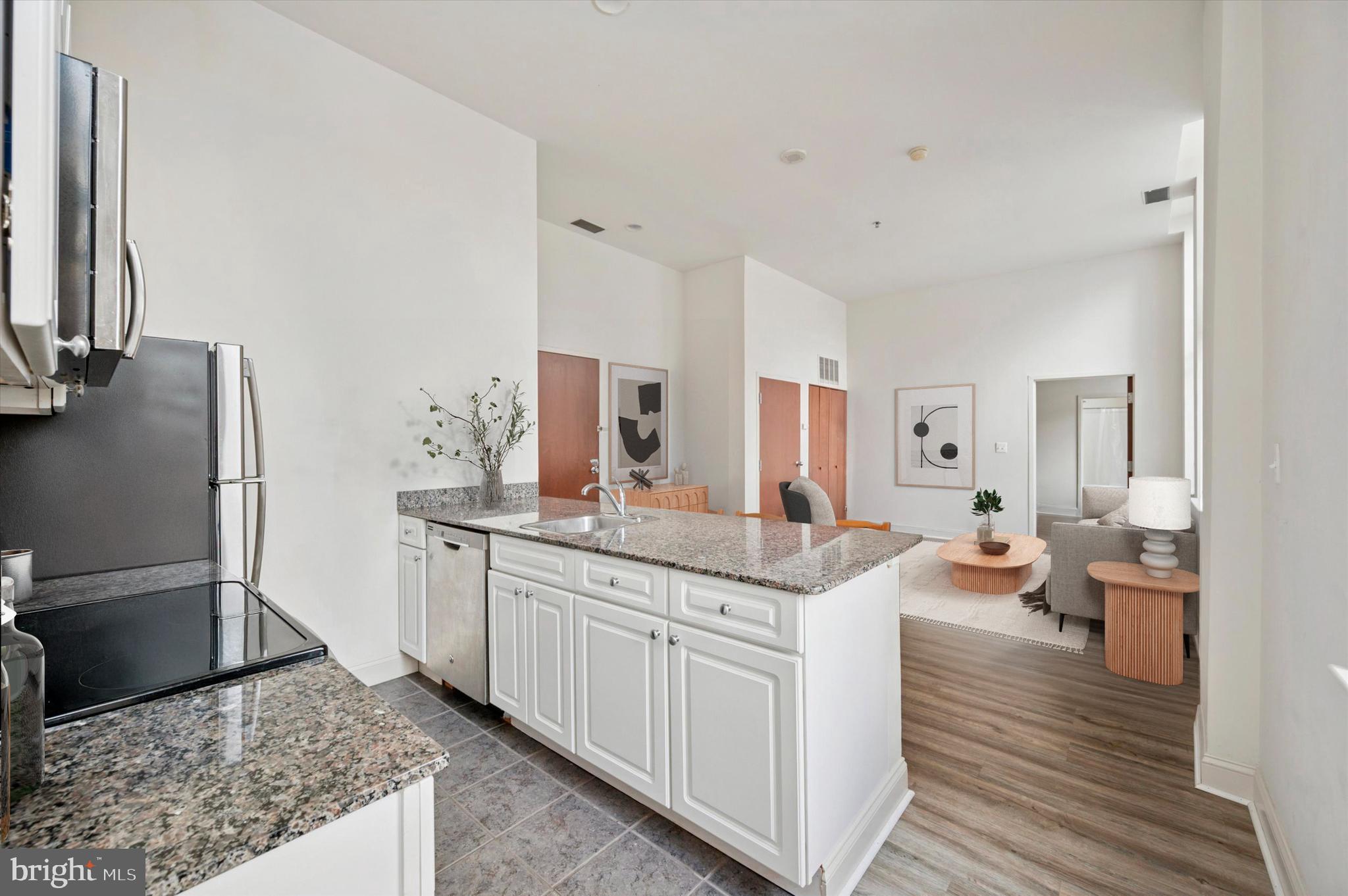 1001 CHESTNUT STREET 13 904W