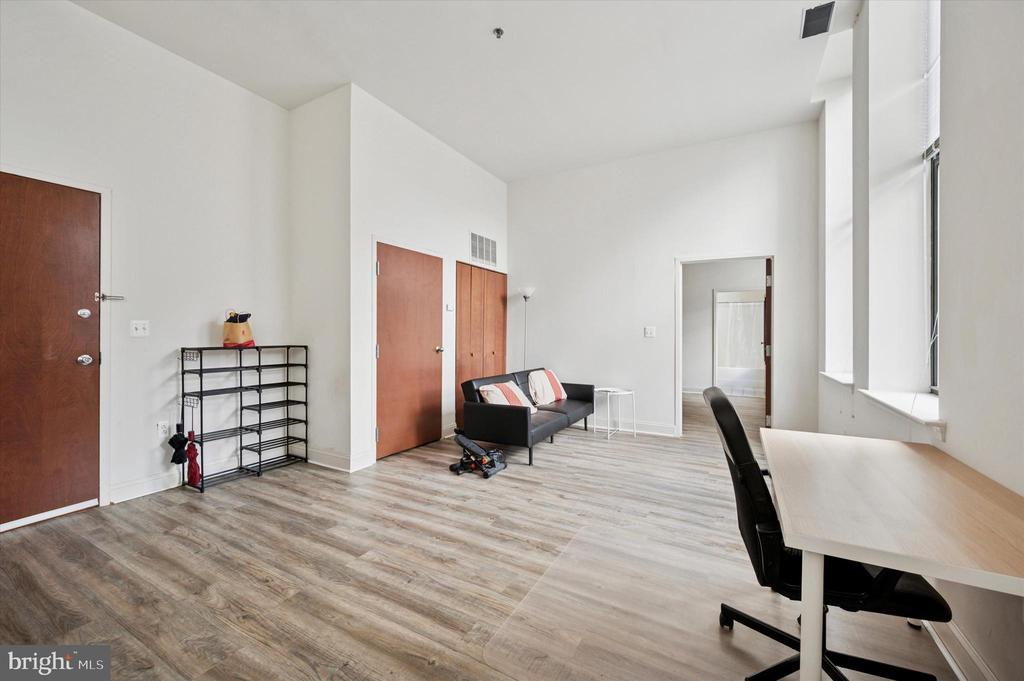 1001 CHESTNUT STREET 13 904W