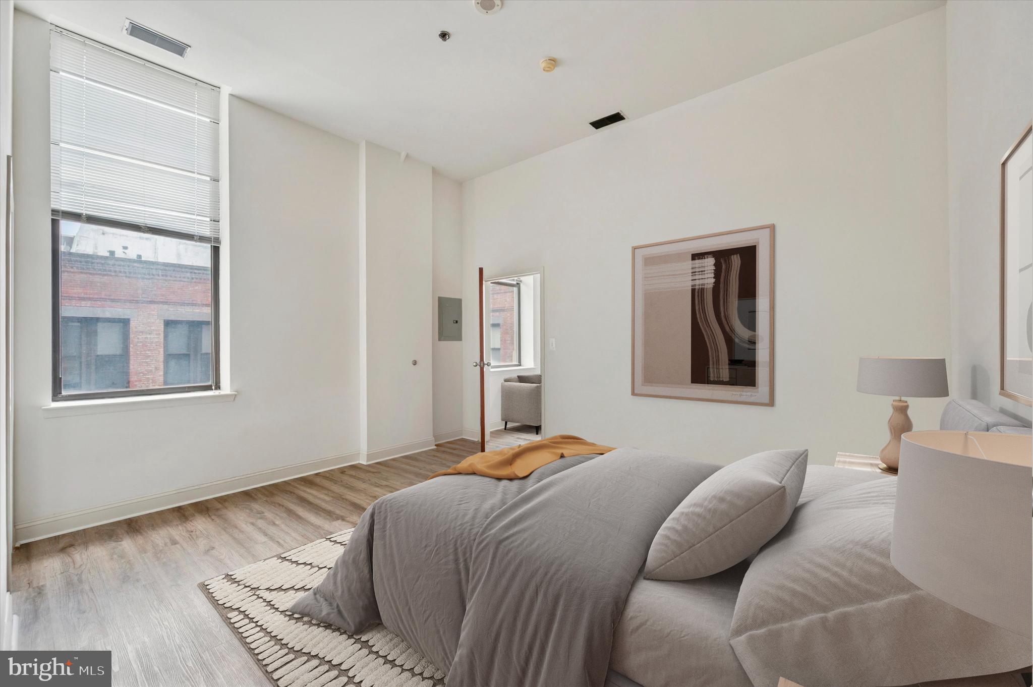 1001 CHESTNUT STREET 13 904W