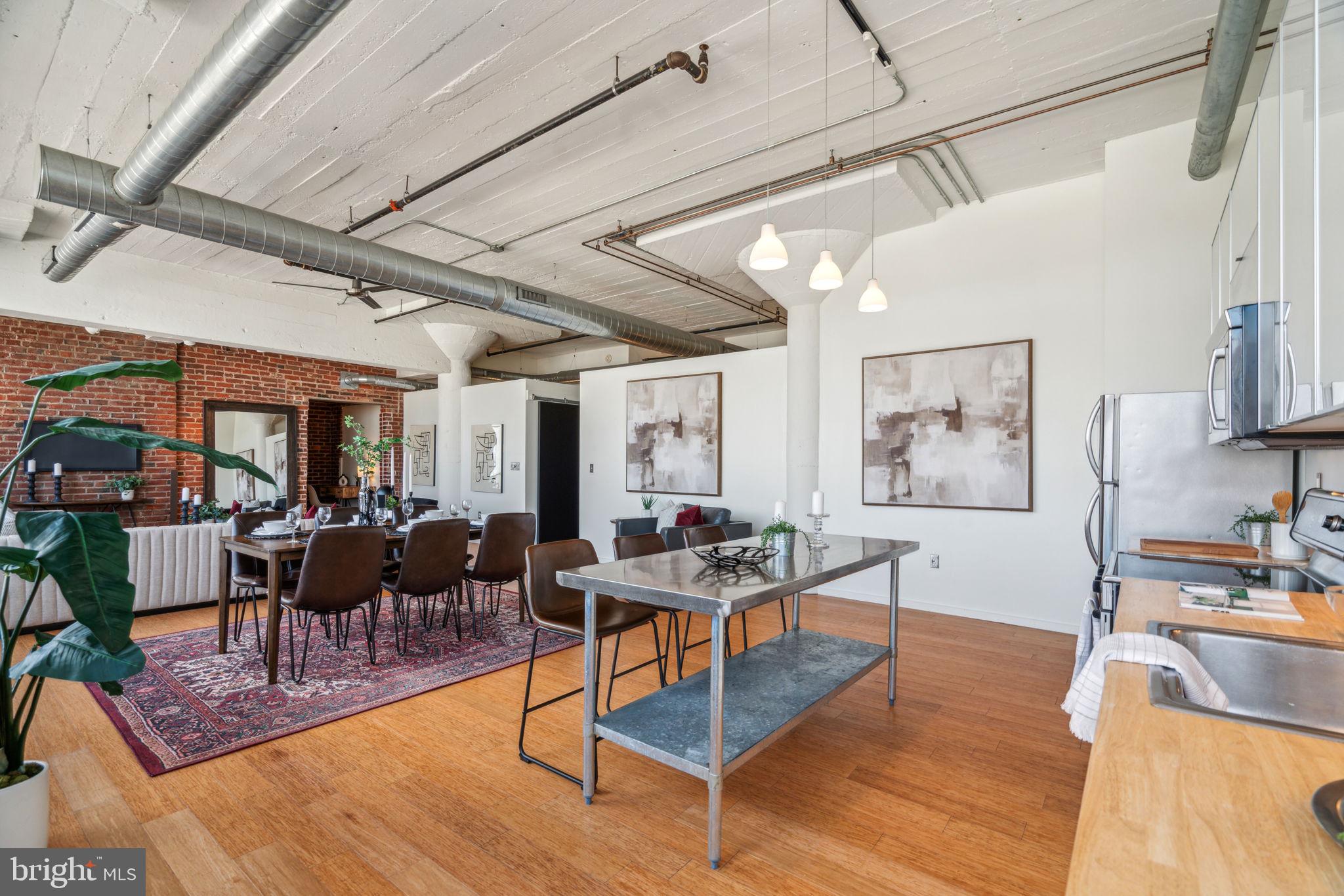 1714 MEMPHIS ST #212