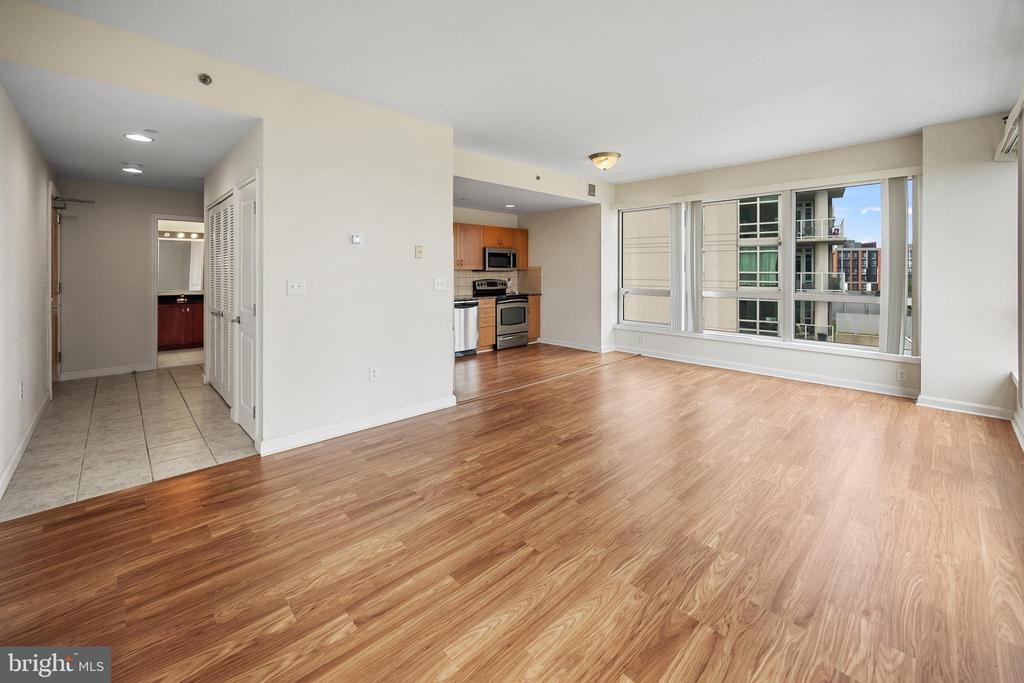 901 N Penn St #P506