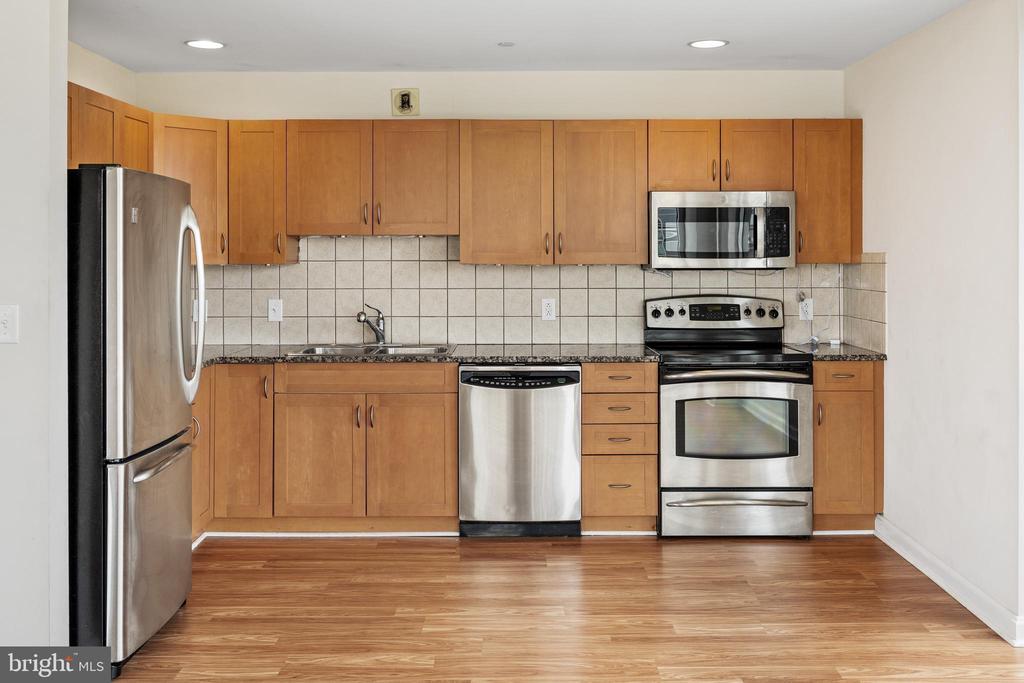 901 N Penn St #P506