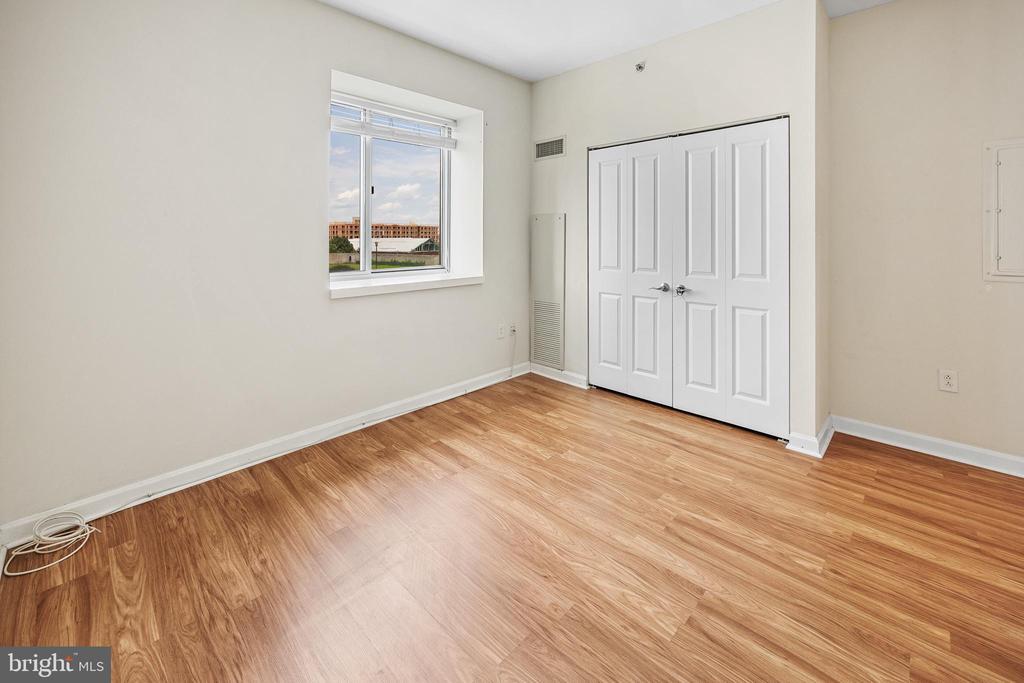 901 N Penn St #P506