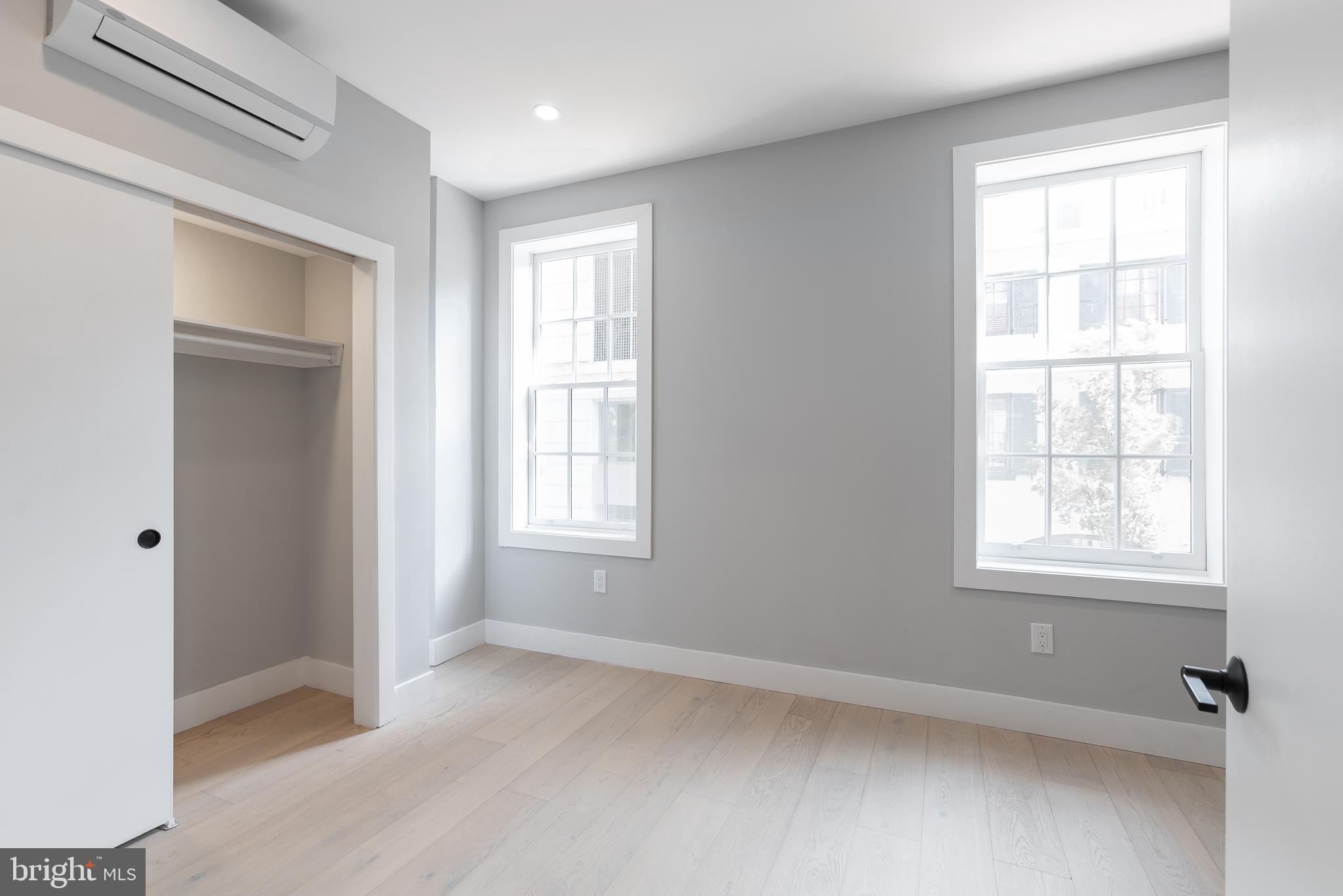 1707 RITTENHOUSE SQUARE 1F