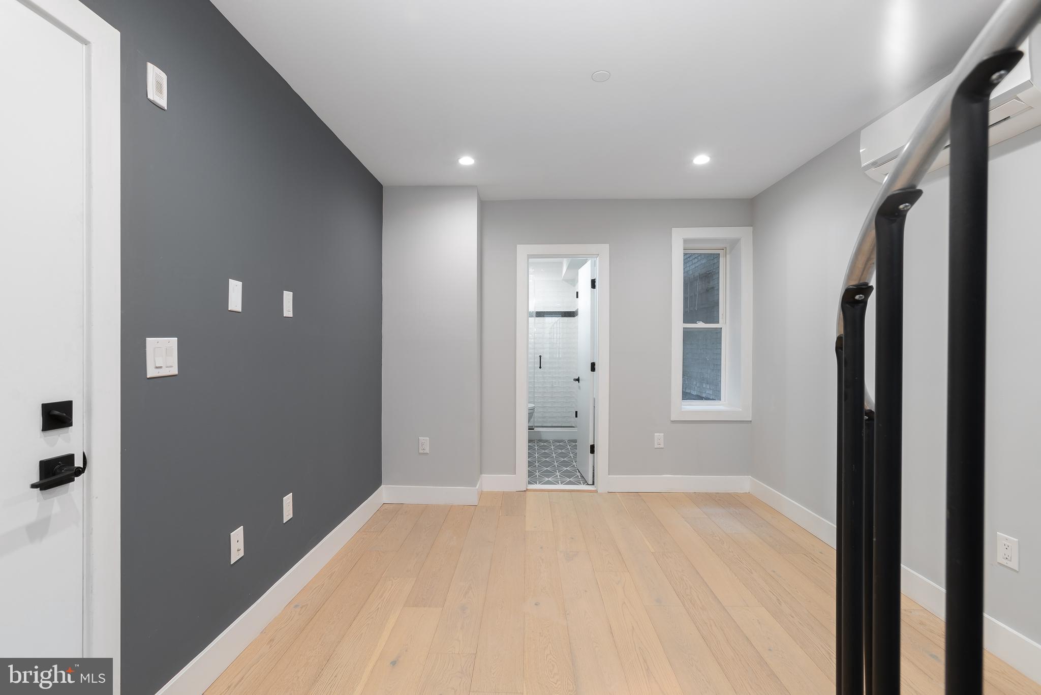 1707 RITTENHOUSE SQUARE 1F