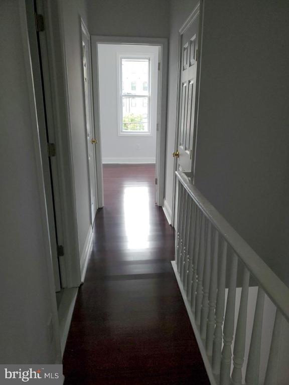 411 SHURS LANE