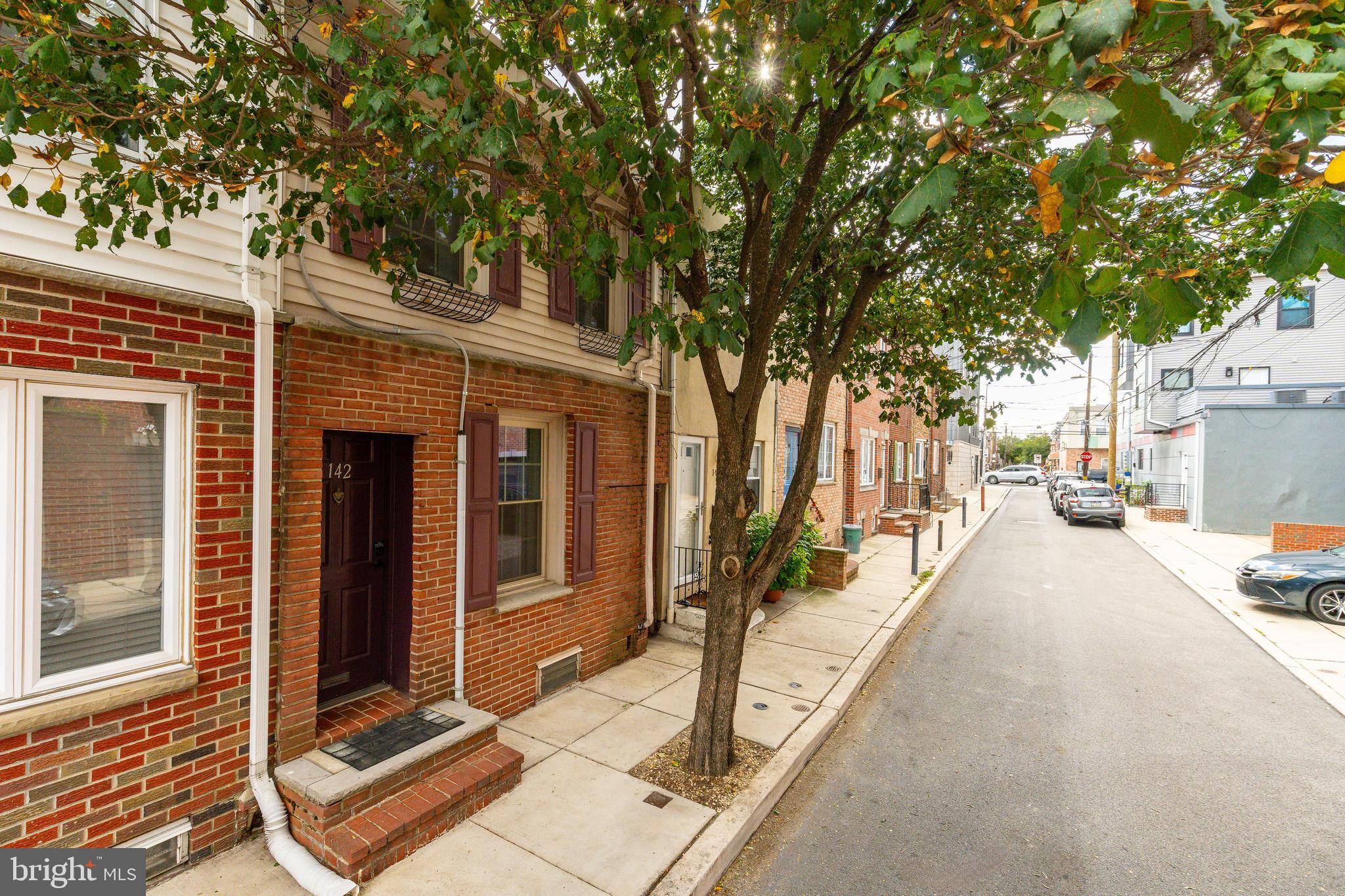 142 WATKINS STREET
