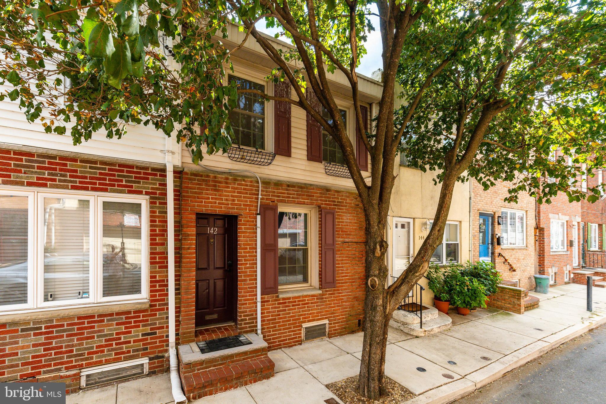 142 WATKINS STREET