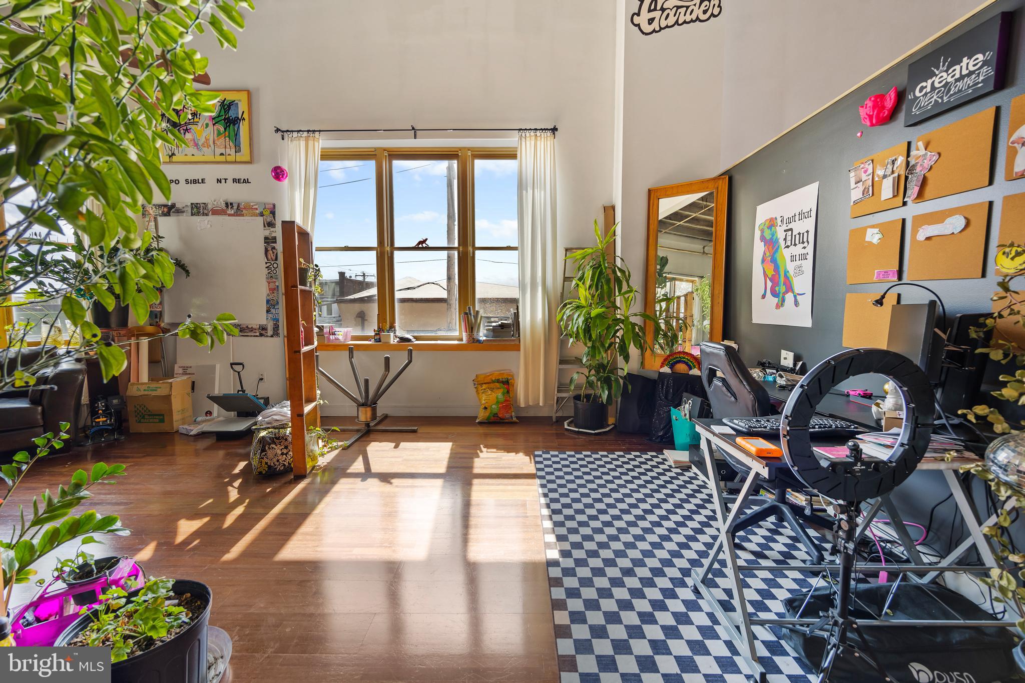 3132 E THOMPSON STREET 48 2A