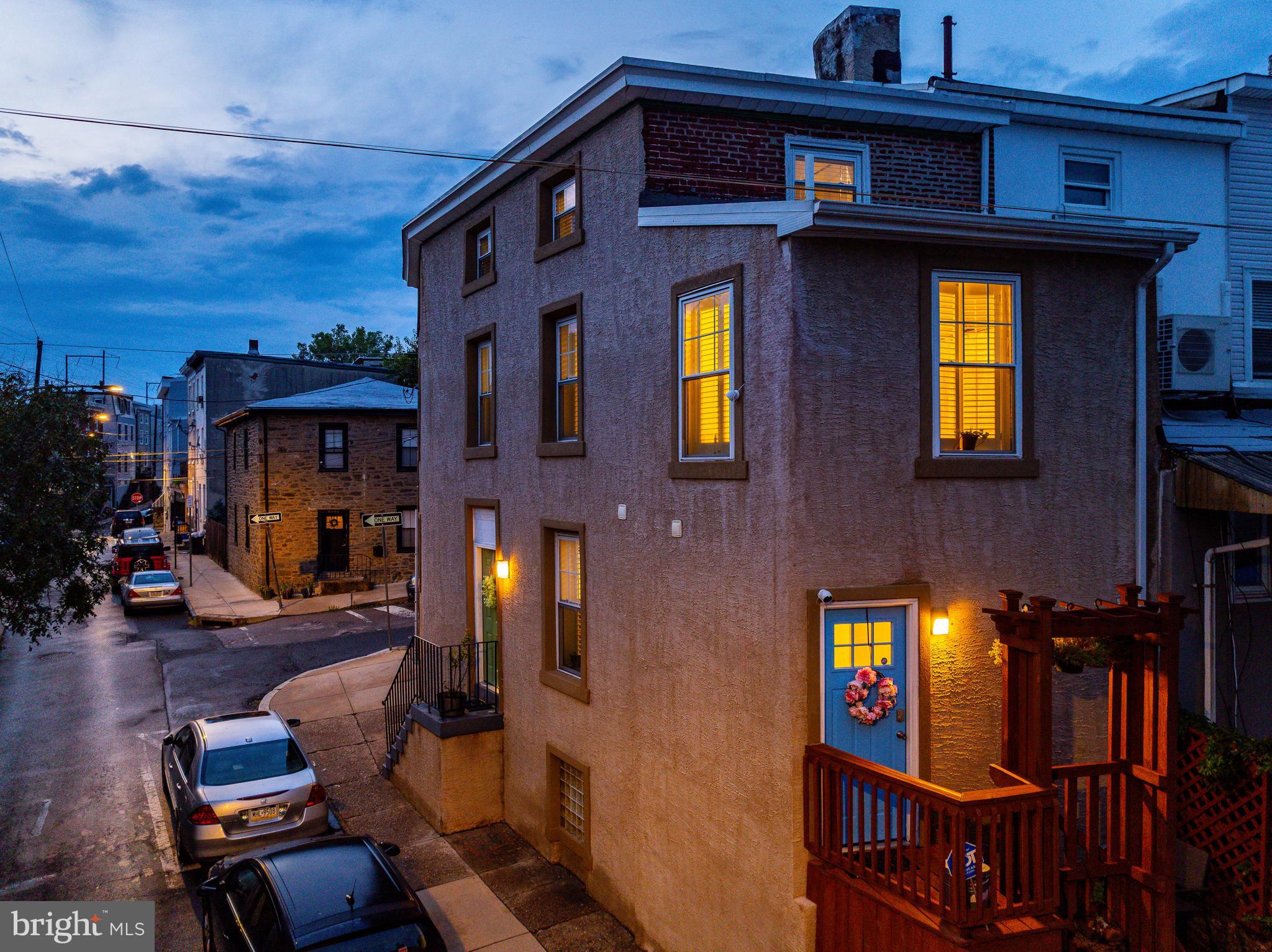 131 CARSON STREET