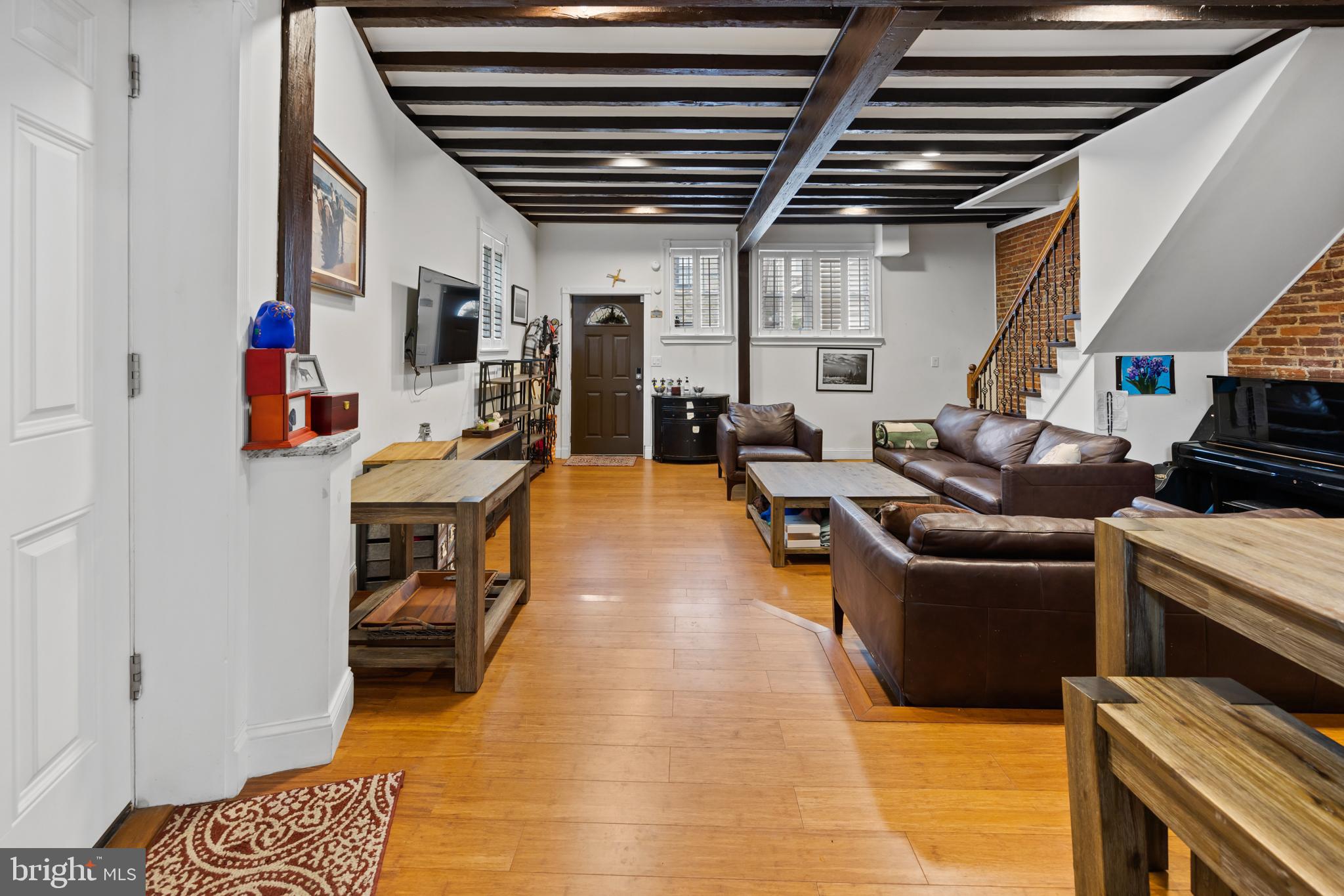 131 CARSON STREET